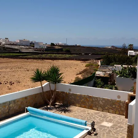 Comfortable In Tinajo With Swimming Pool Willa