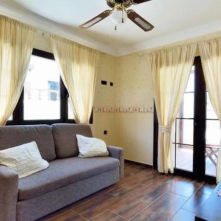 Comfortable In Tinajo With Swimming Pool * El Cuchillo